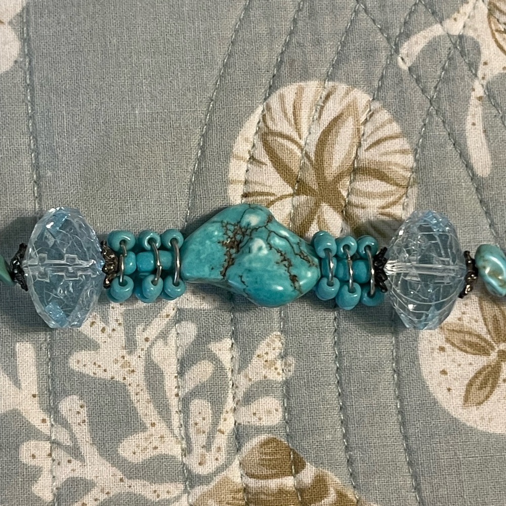 Turquoise beaded necklace‎ - Picture 3 of 3